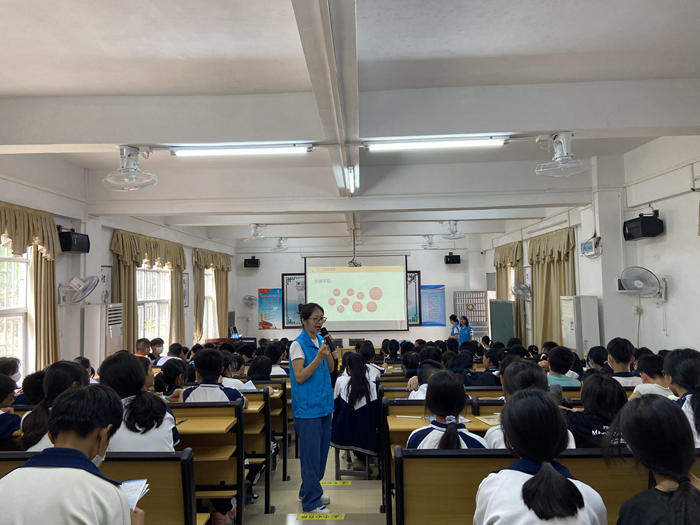 2023年4月17日惠東縣白花莆田學校舉行“陽光護蕾，守護未來——青少年防性侵安全教育”講座 (3).jpg